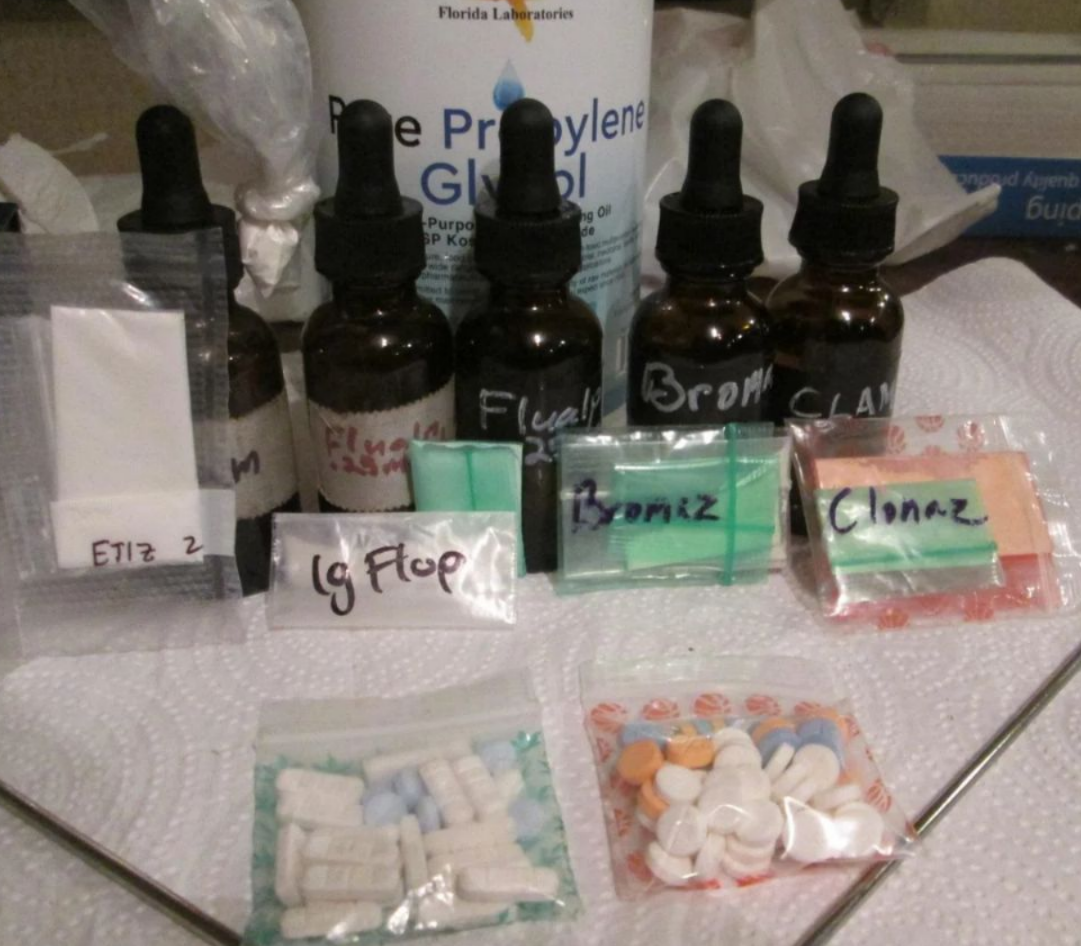 Psychedelische Apotheke in West- & Mitteleuropa – Wissenschaft, Qualität & Bewusstseinsforschung